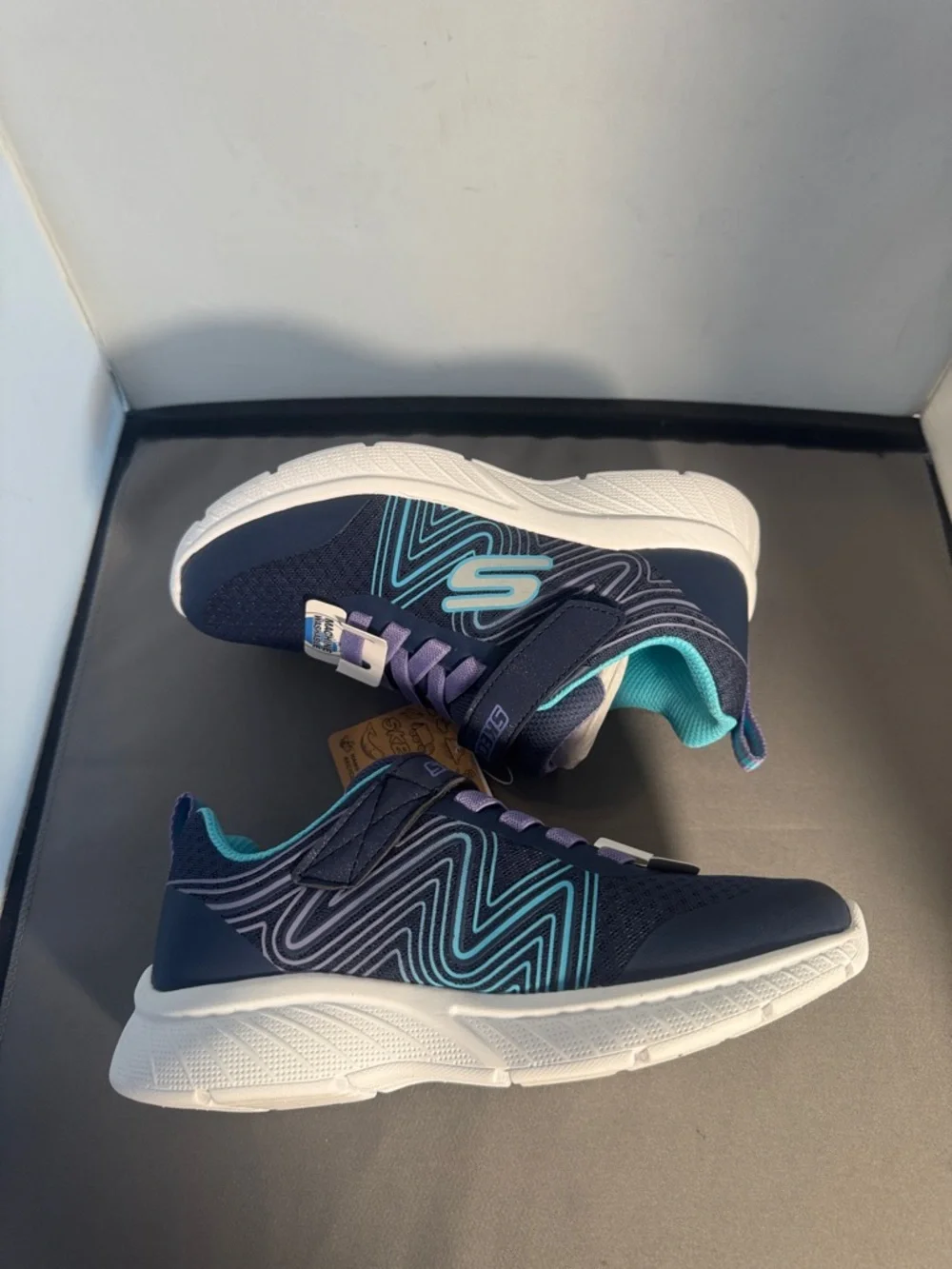 Skechers Kids Navy & Teal‎ Athletic Sneakers new inbox.